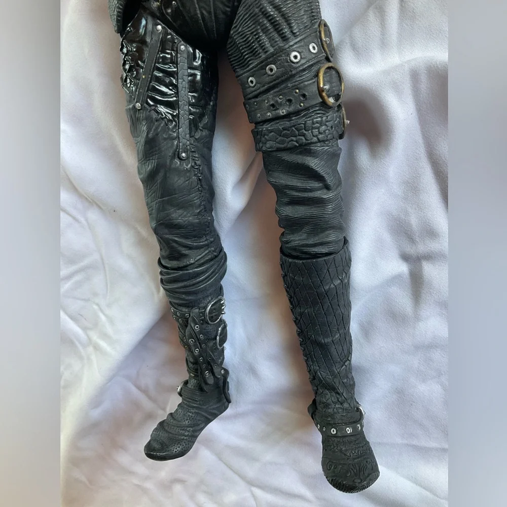 Johnny Depp Edward Scissorhands Figure 18” - Picture 11 of 13